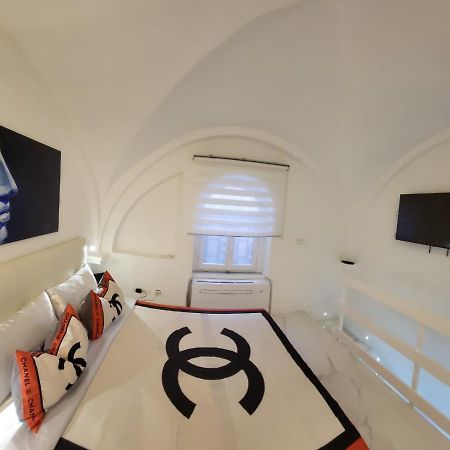 The White Colisseum Apartment Rome Bagian luar foto